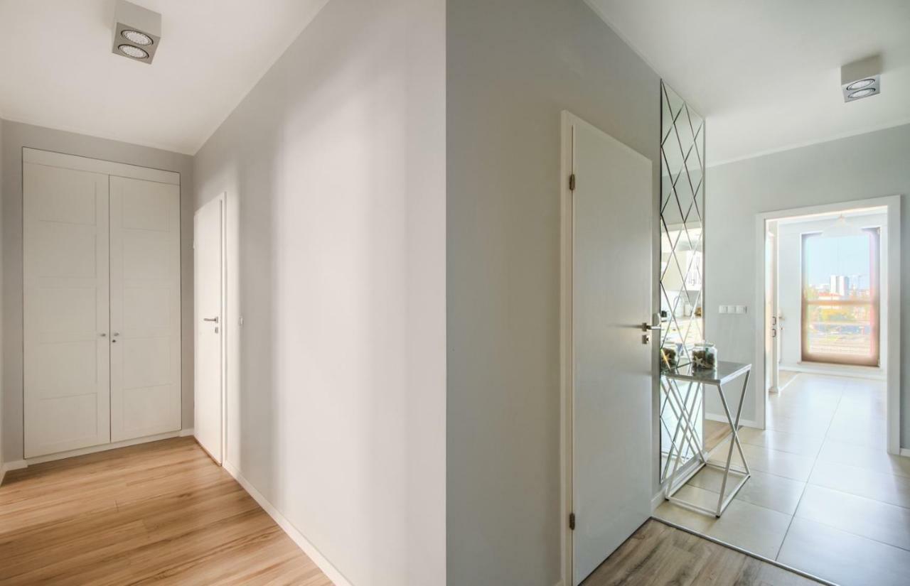 West Side Apartment Varşovia Exterior foto